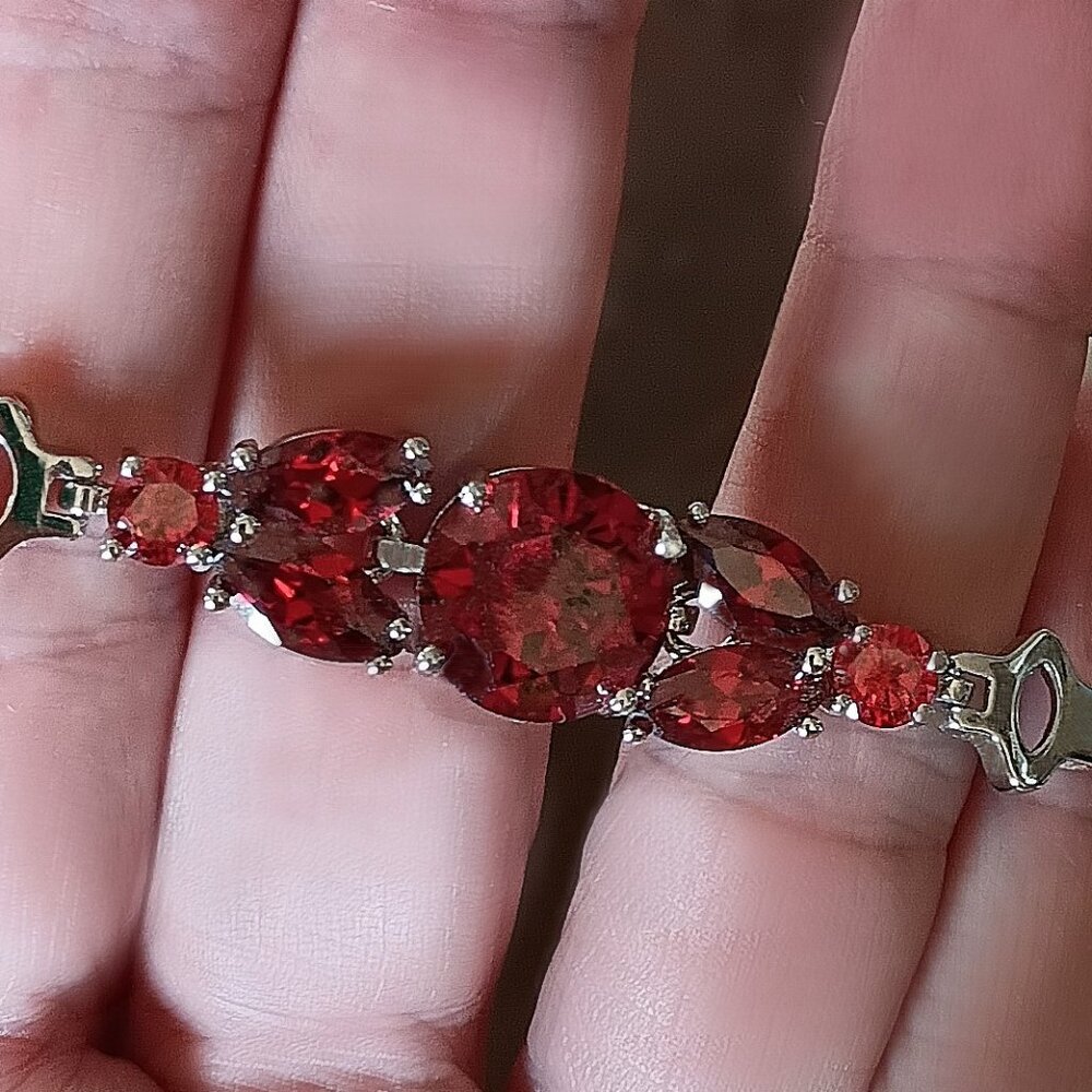 New - Garnet No Tarnish Silver Bracelet